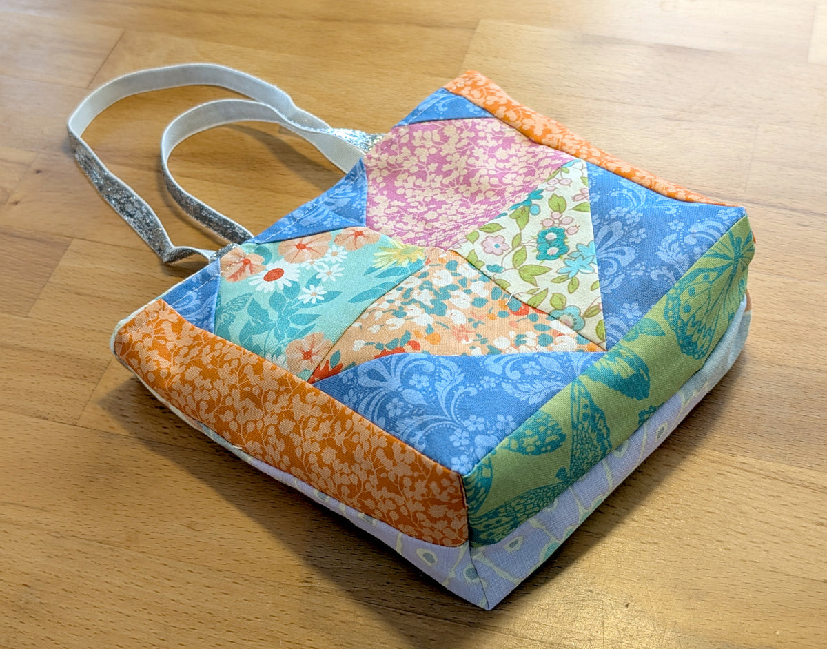 Easy Patchwork Heart Bag Sewing Pattern & Tutorial