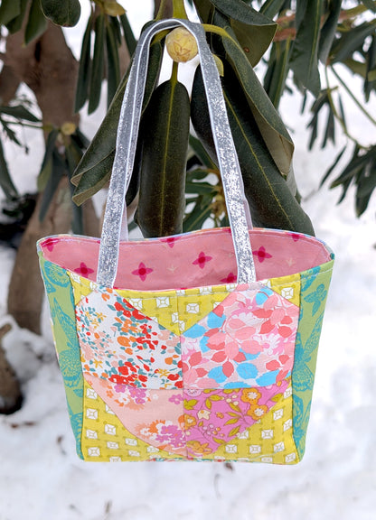 Easy Patchwork Heart Bag Sewing Pattern & Tutorial
