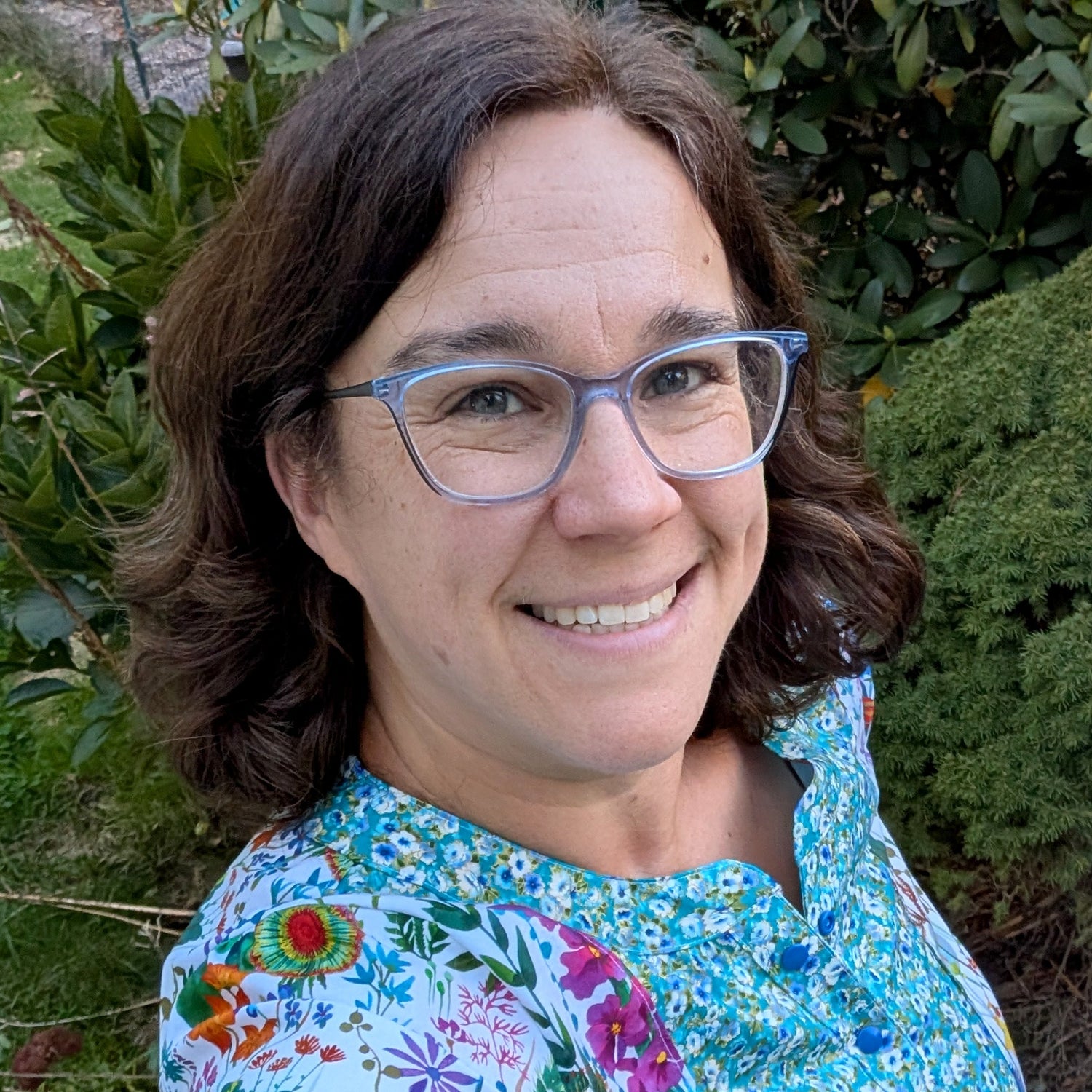 Artist Illustrator Sewist Dorothy Tully of Dorybird Designs